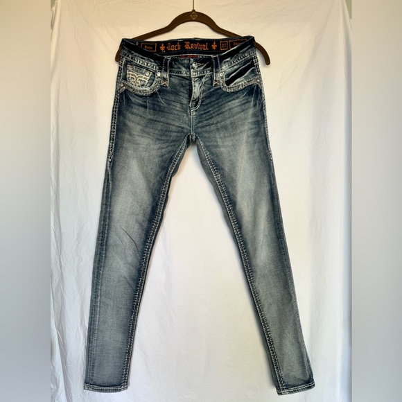 Rock Revival Jeans - Picture 2 of 9